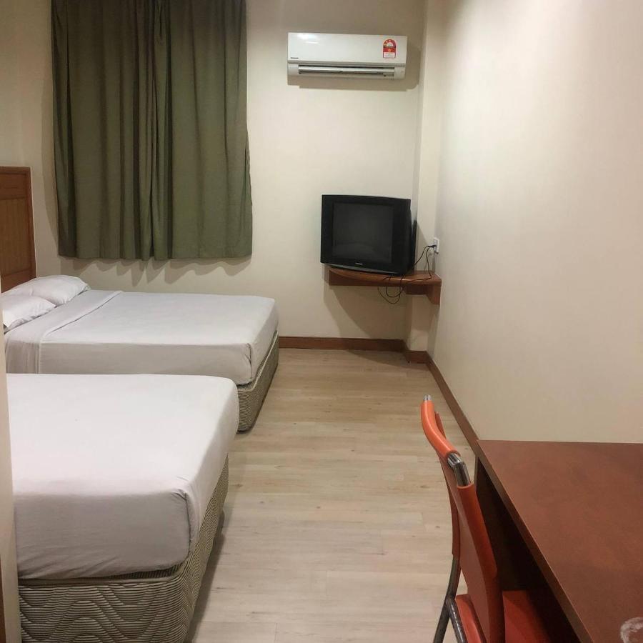 New Grand Hotel Keningau Екстер'єр фото