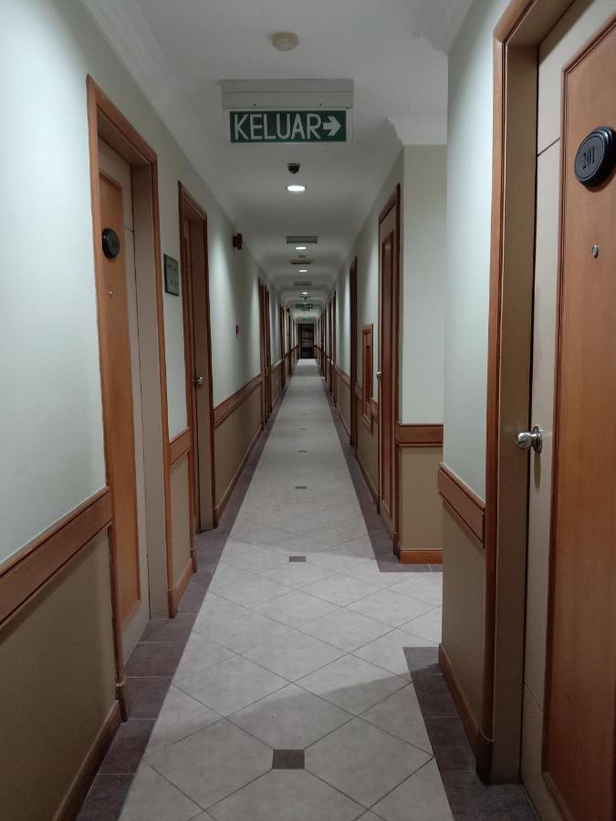 New Grand Hotel Keningau Екстер'єр фото